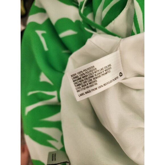 Lilly Pulitzer for Target 20th anniversary floral green jumpsuit XS - Picture 6 of 7